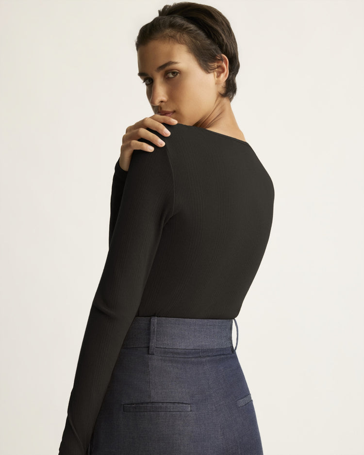 Clark Long Sleeve Tee in Black