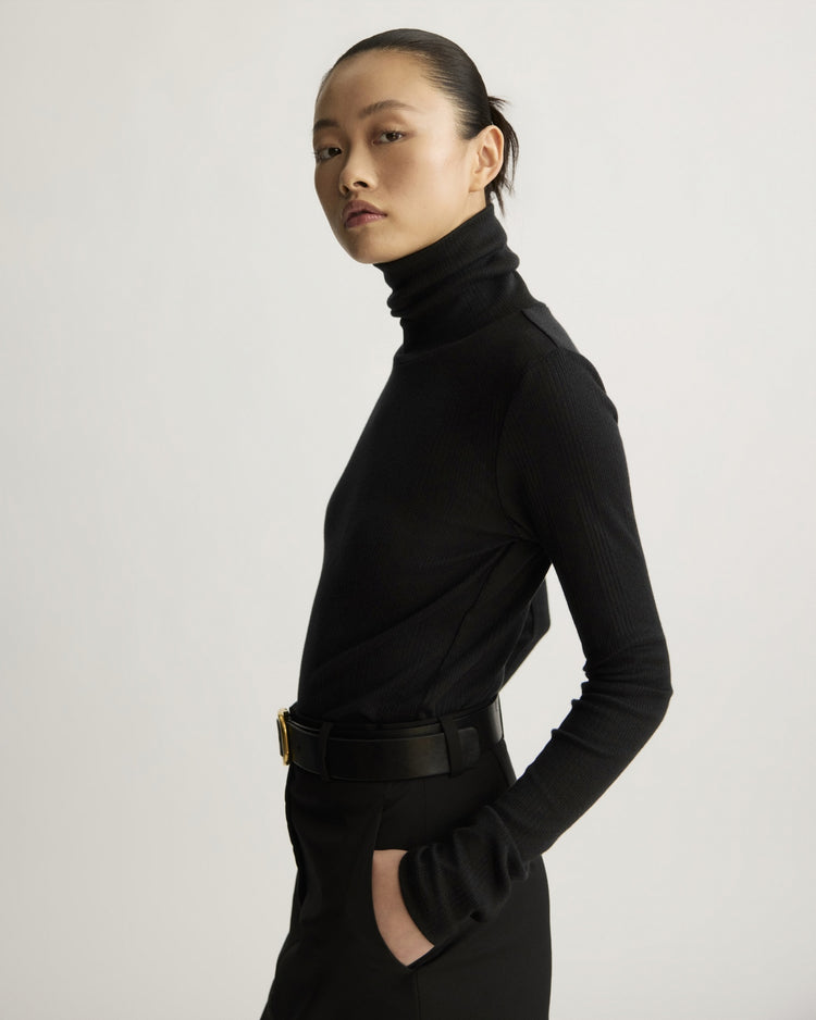 Clinton Long Sleeve Turtleneck in Black